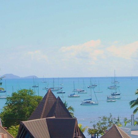 Airlie Beach Apartments Екстериор снимка